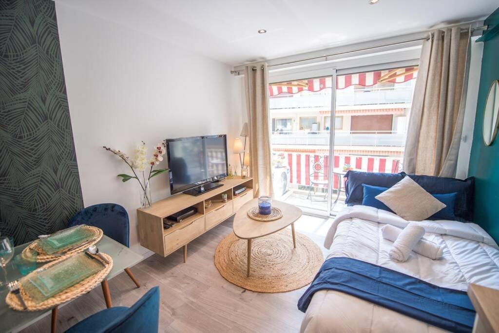 4 Couchages Climatise Direct Plage Wifi Parking Antibes Esterno foto